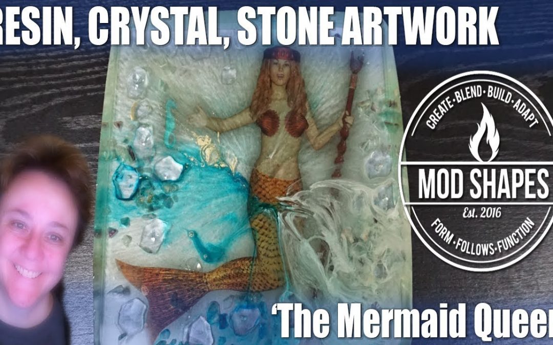 The Mermaid Queen - Art Made of Resin, Crystals, Aquarium Stones